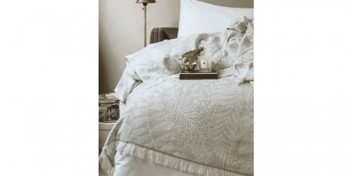 Jacquard bed spread Jacquard bed spread