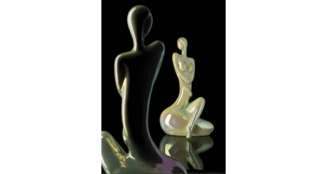 დეკორატიული ფიგურა Pearl White Woman