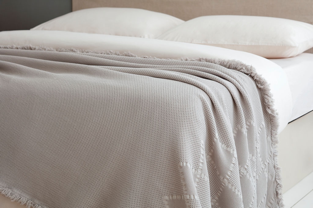 PAVIA Bedspread FRINGE BEIGE