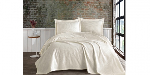 VERA CREAM Pique Bed Cover Set