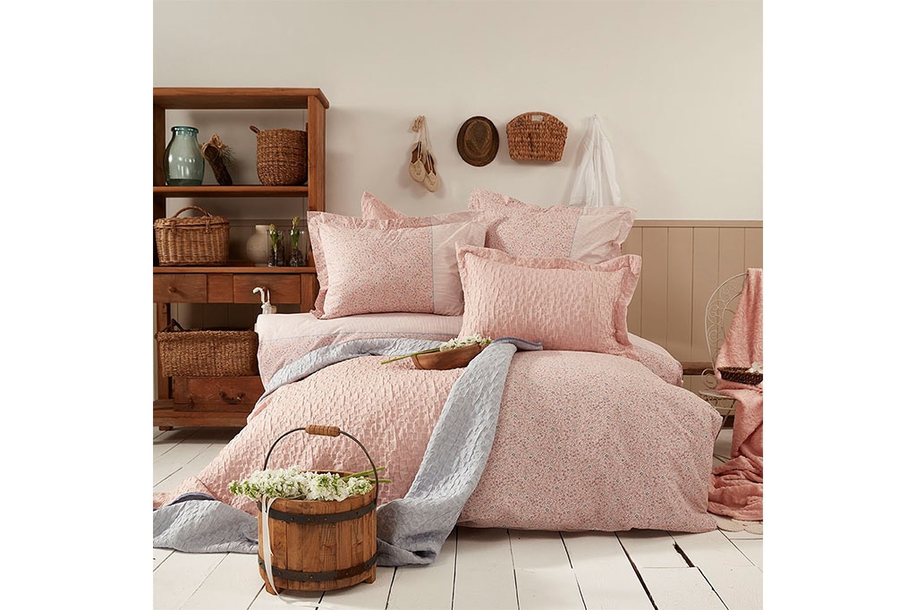 გადასაფარებლის და თეთრეულის ნაკრები SEINA PINK