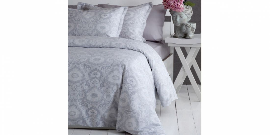  Satin linen set, ELISA