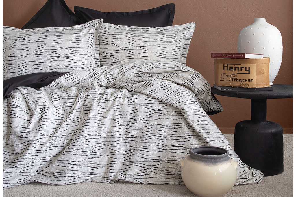 Satin bed linen ISSIMO-GALAXY