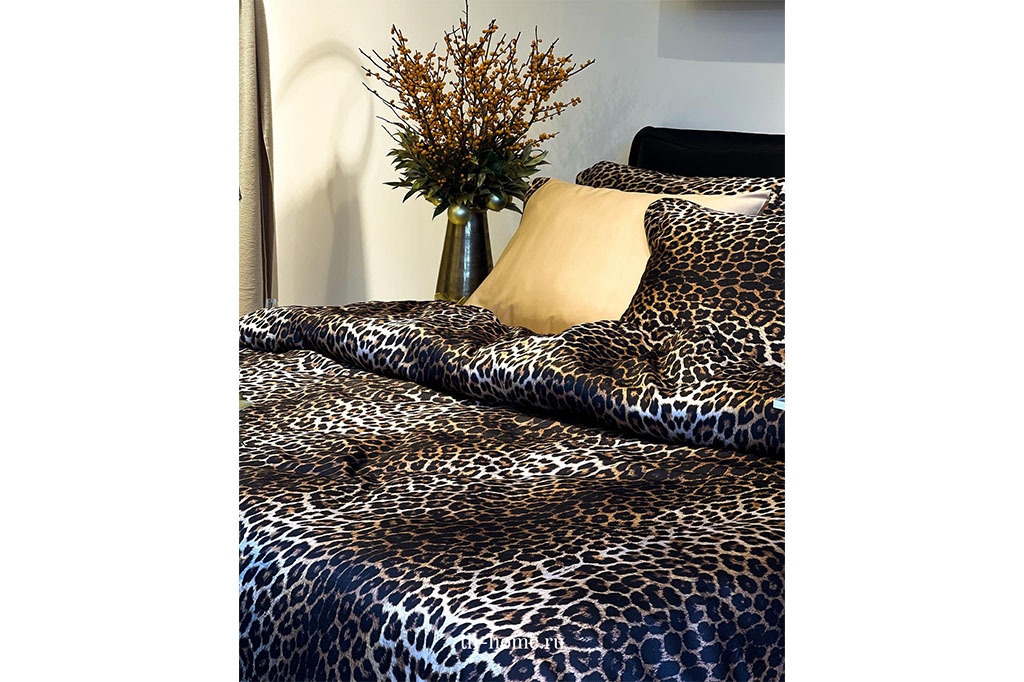 Silk bed linen TIVOLYO LEOPARD