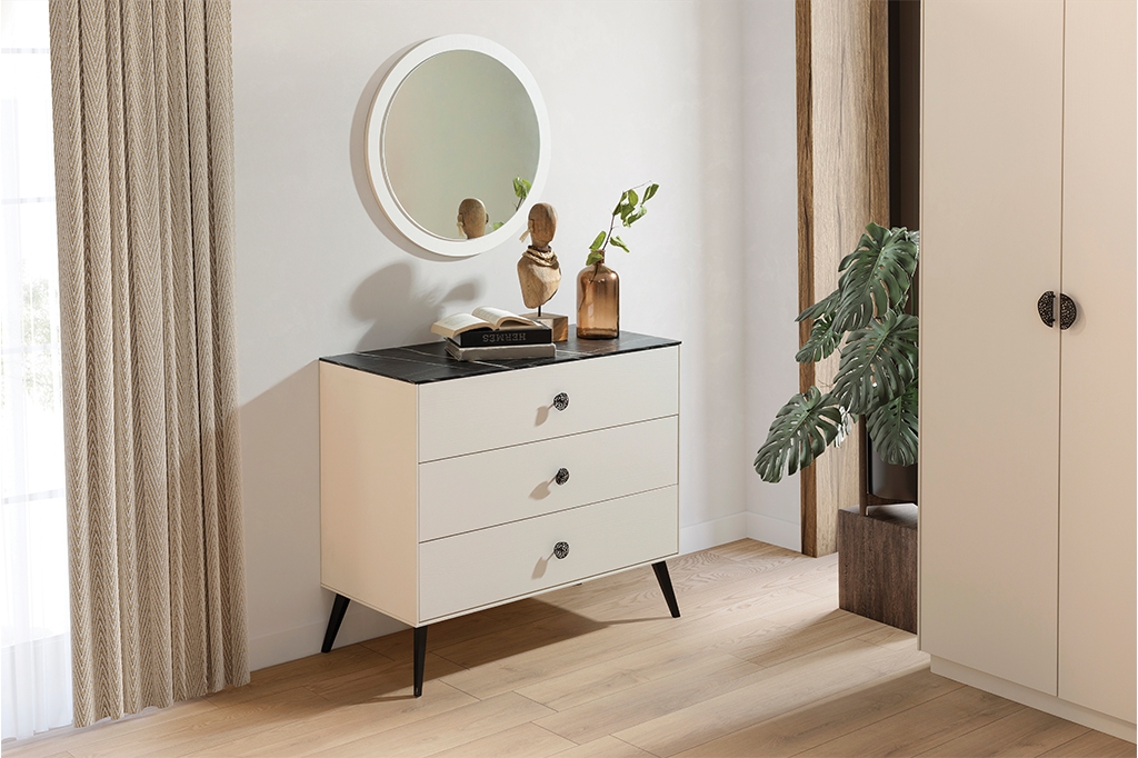 Chest of drawers, NIA