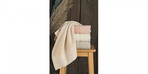 Towel with lace, INCIM, pink