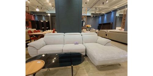 Corner with fabric surface