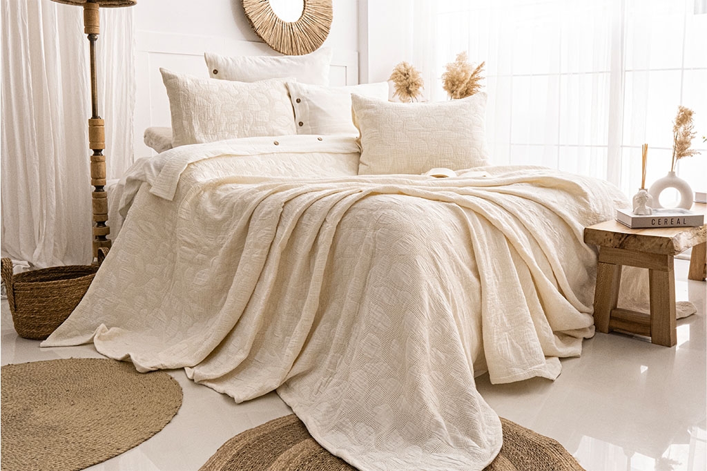 Bedspread BAMBI CREAM