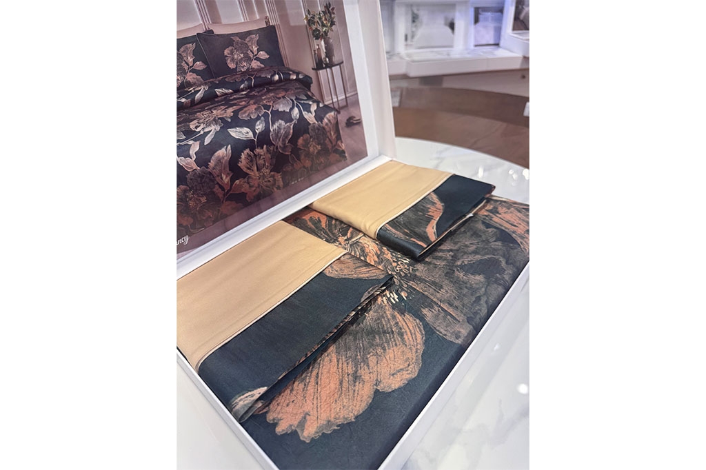 Silk bed linen PANCY GOLD